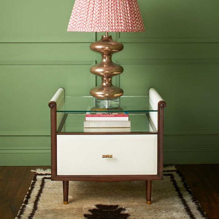Hepburn Bedside