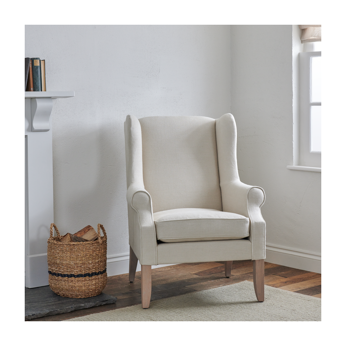Dominic Armchair Hugo Pale Oat Pale Oak